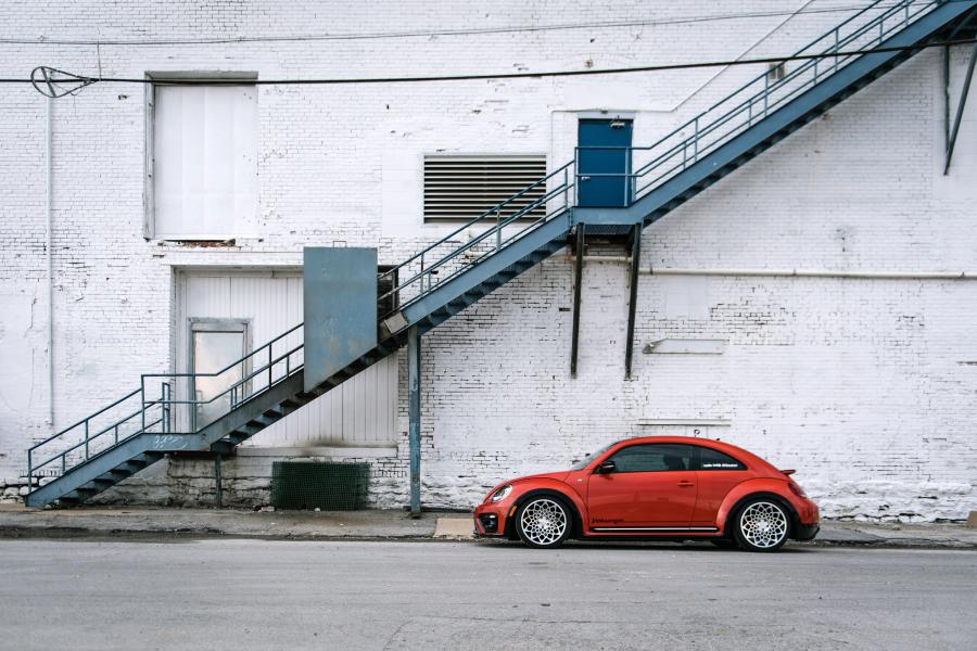  Volkswagen Beetle Post Concept 2017 года  (фото 3 из 11)